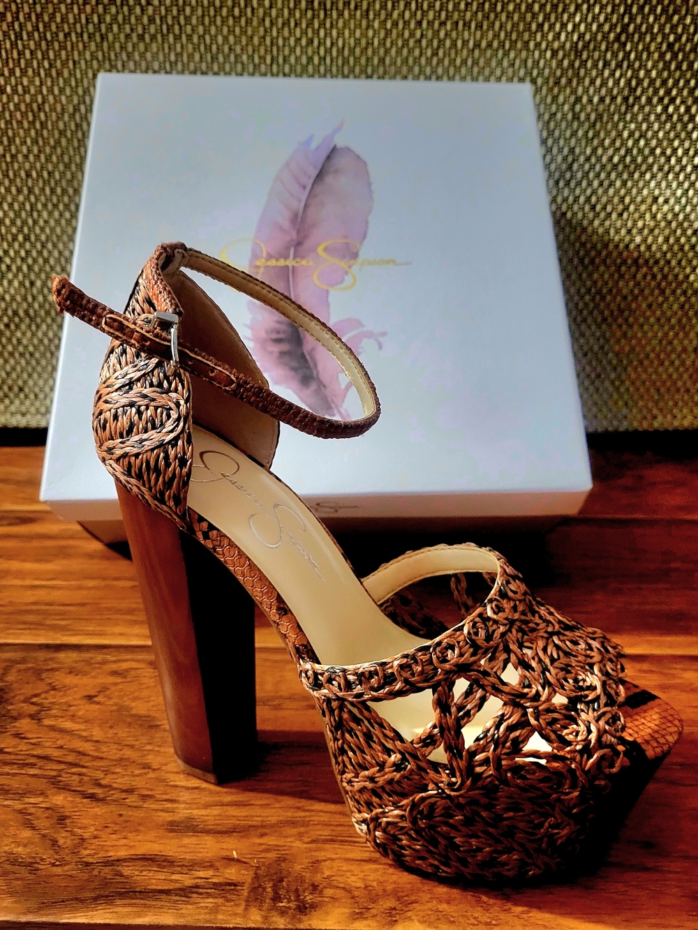 The Jessica Simpson  "Dessie" Platform Sandal in Caramel & Black Rattan Size 8